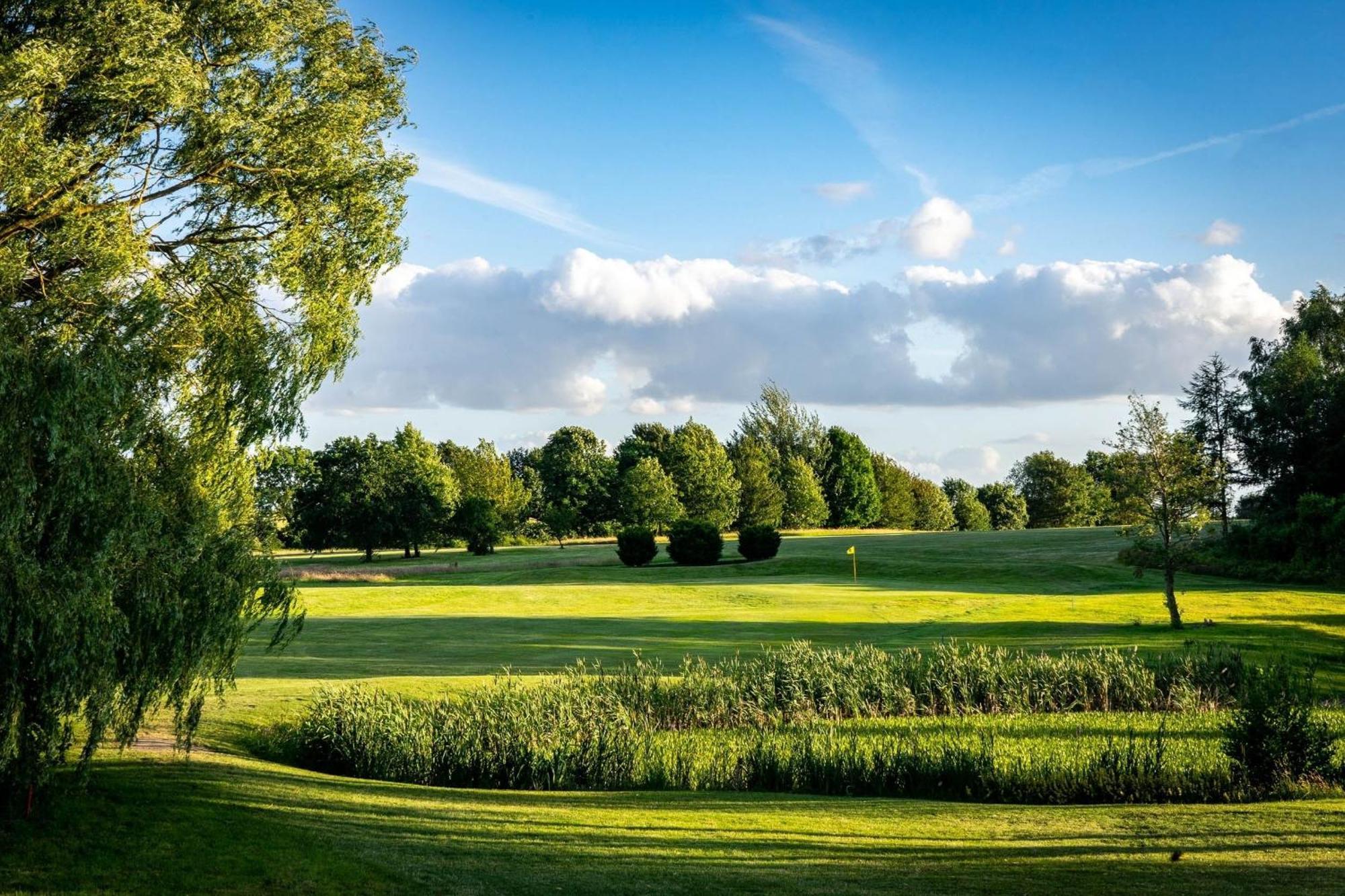 Golfplatz Ploener See Kleiner Ploener See Bosau Екстер'єр фото